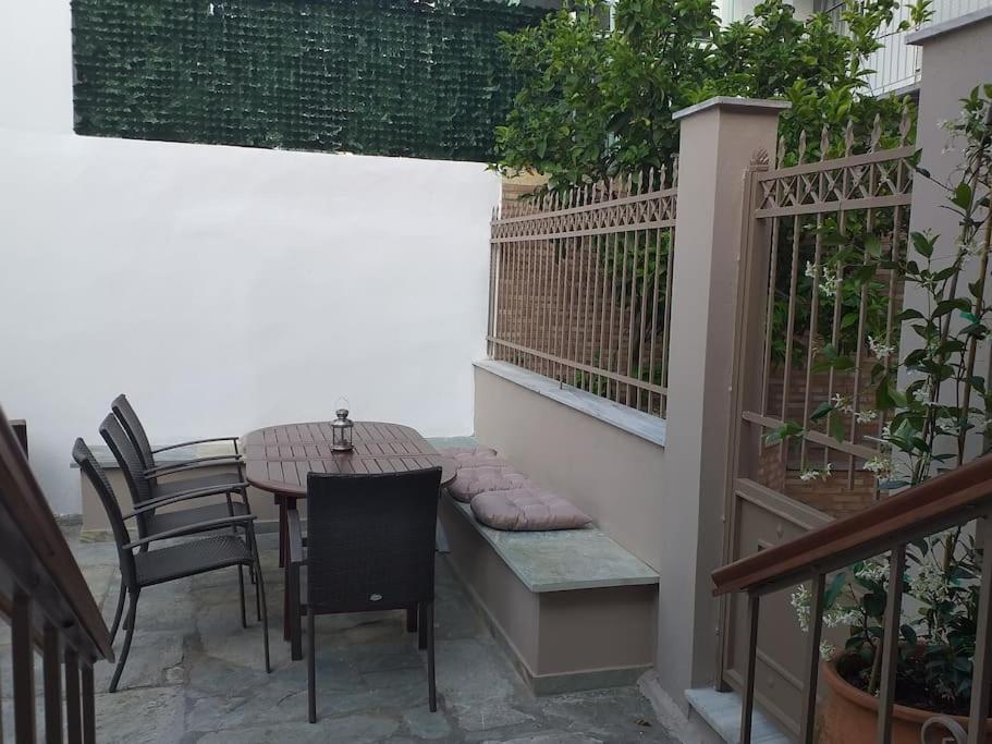 Aggeliki's Place Detached With Yard/parking Villa *